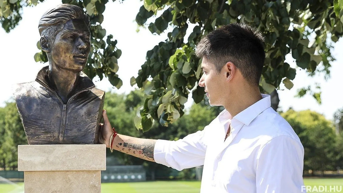 Marad! A Liu Shaoangról döntöttek a Ferencvárosnál