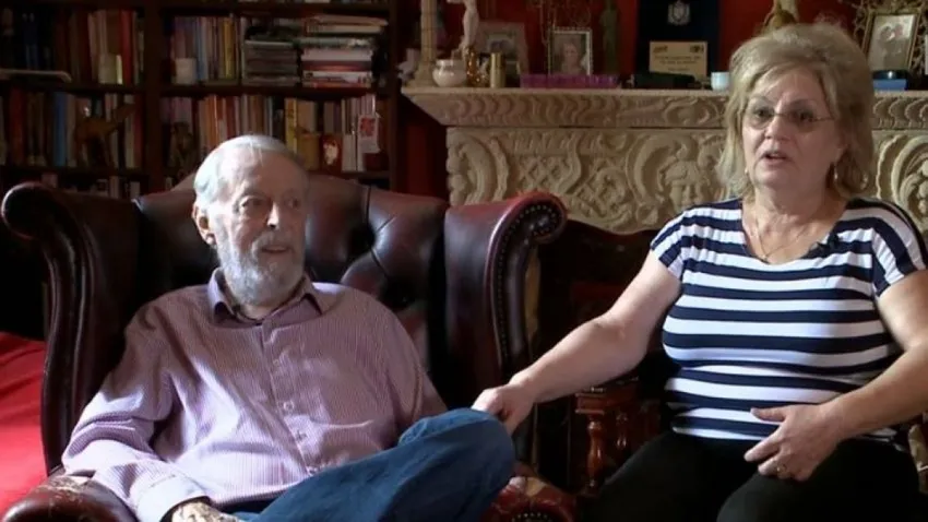 Dobos Attila, Erzsó