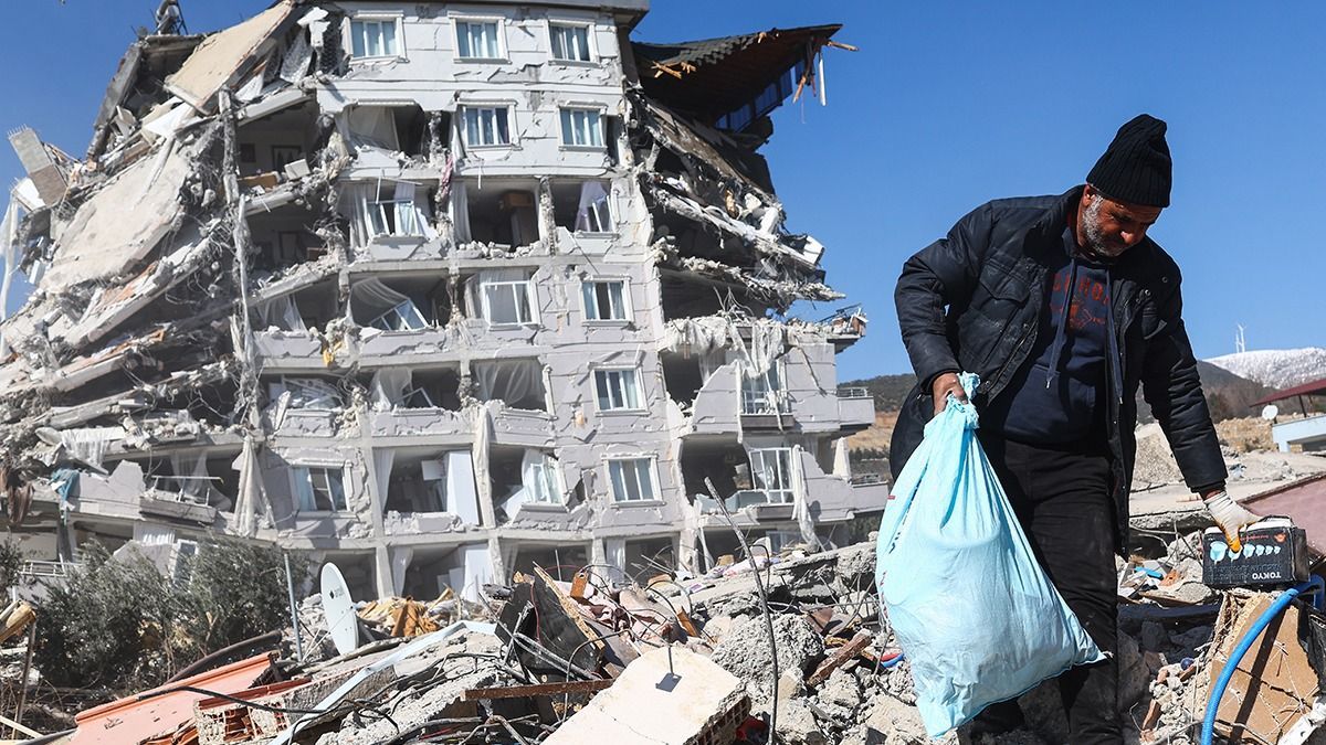 Destruction in the Turkish city of Gaziantep after powerful earthquake