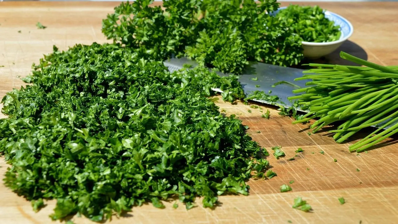 Ezzel a trükkel már most is lehet friss petrezselymed