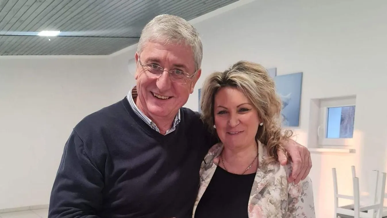 Gyurcsányékhoz is gurultak a dollárok