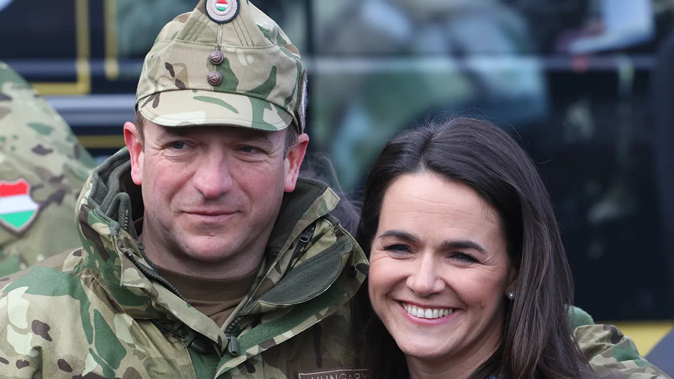 Így tett esküt Novák Katalin férje