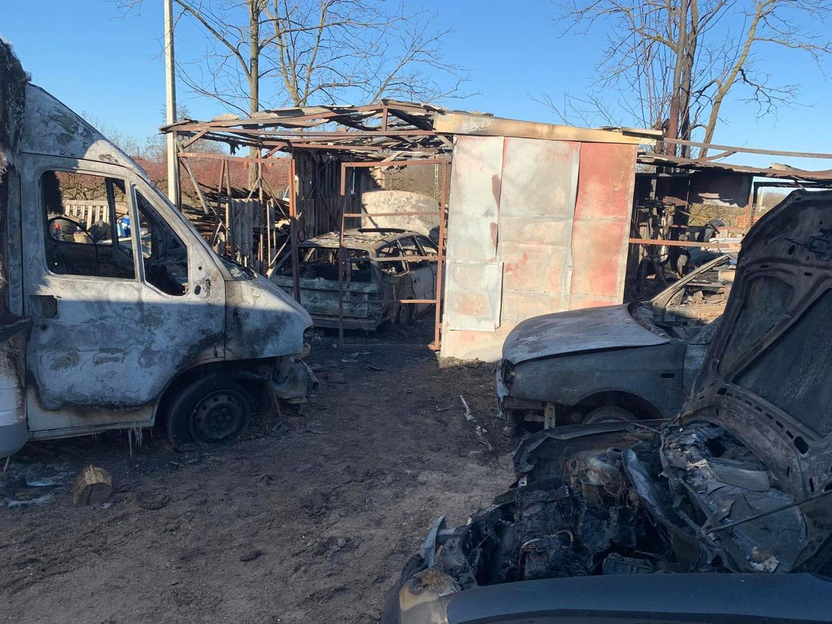 Kiégett a szatymazi Bánfi Péter garázsa, autószerelési álmai vesztek oda