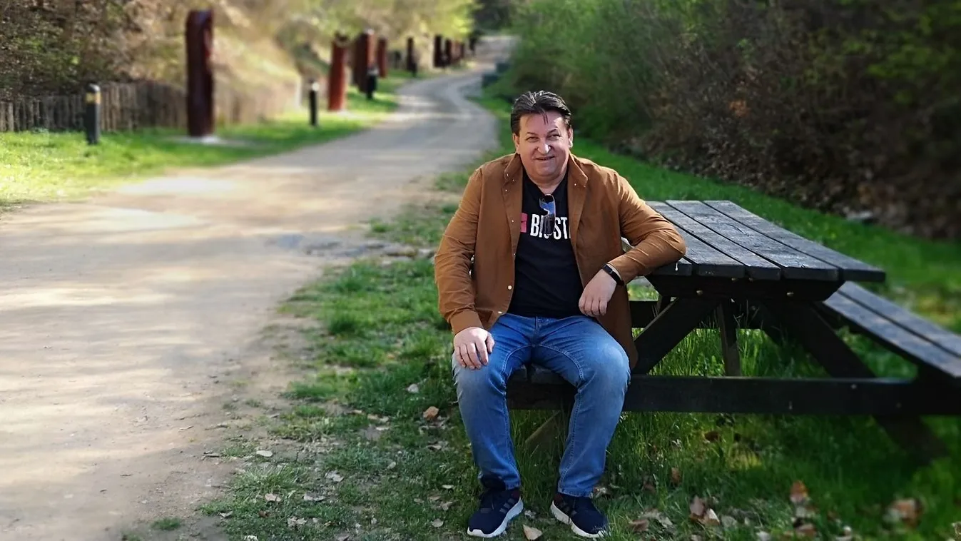 Sláger Tibó újra tanult olvasni a sztrókja után