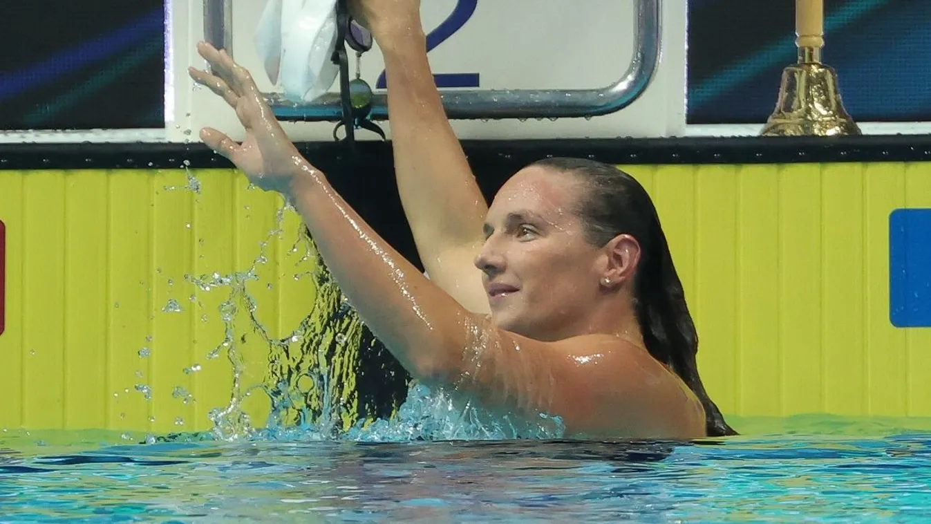 Zokogva kér segítséget a focilegenda