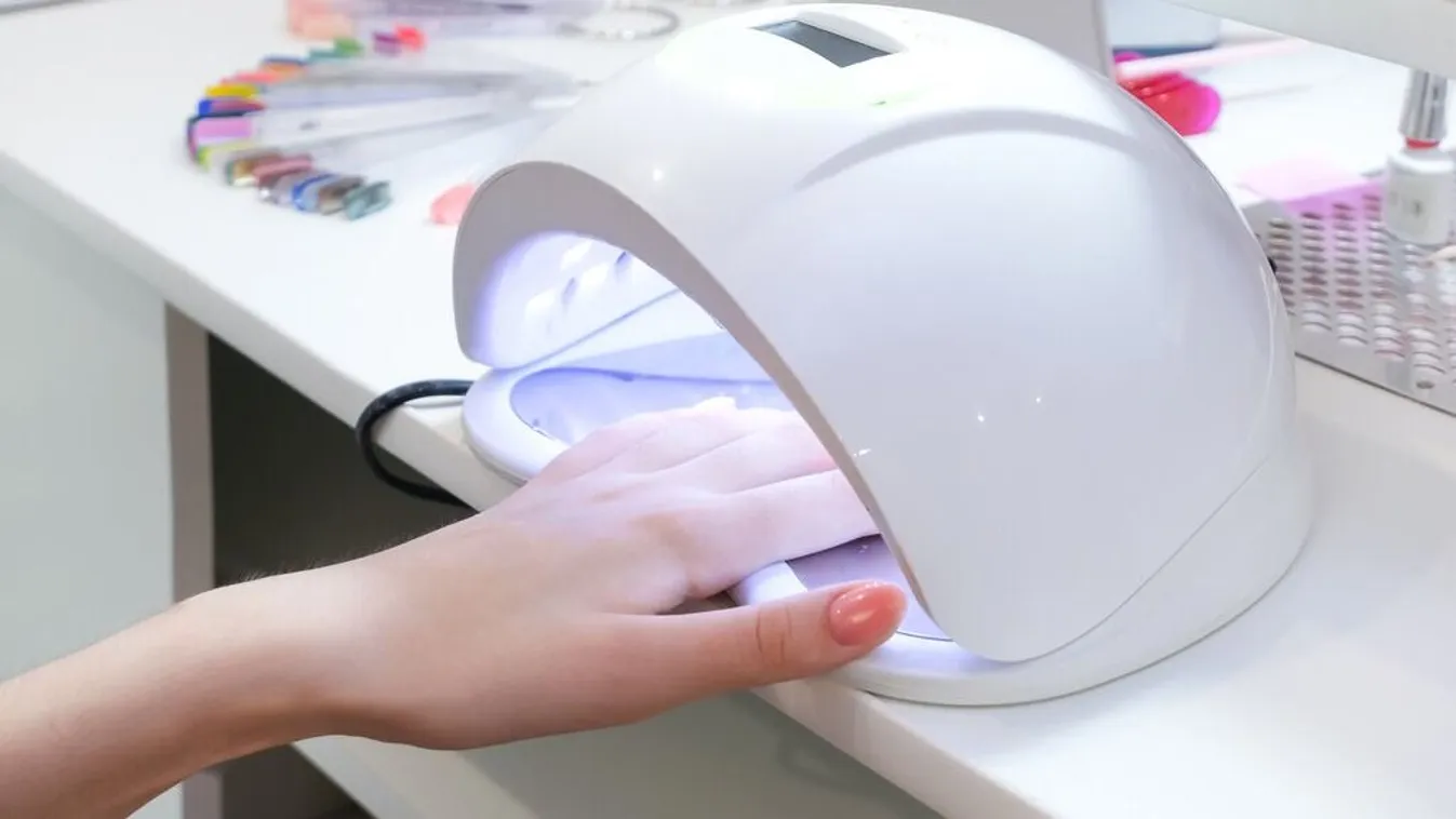 Kiderült, hogy valóban ártalmasak-e a műkörmös lámpák