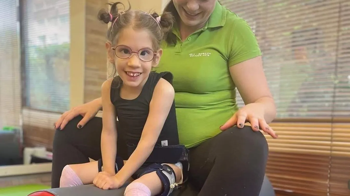 "A kis Anna erős akarata legyőzi teste korlátait" - megható videó