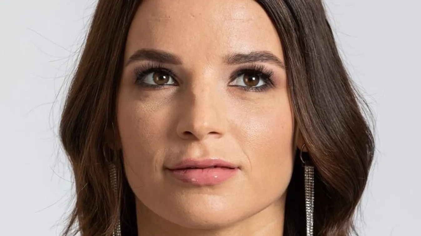 Berki Krisztián sírjánál járt Mazsi, nem volt egyedül