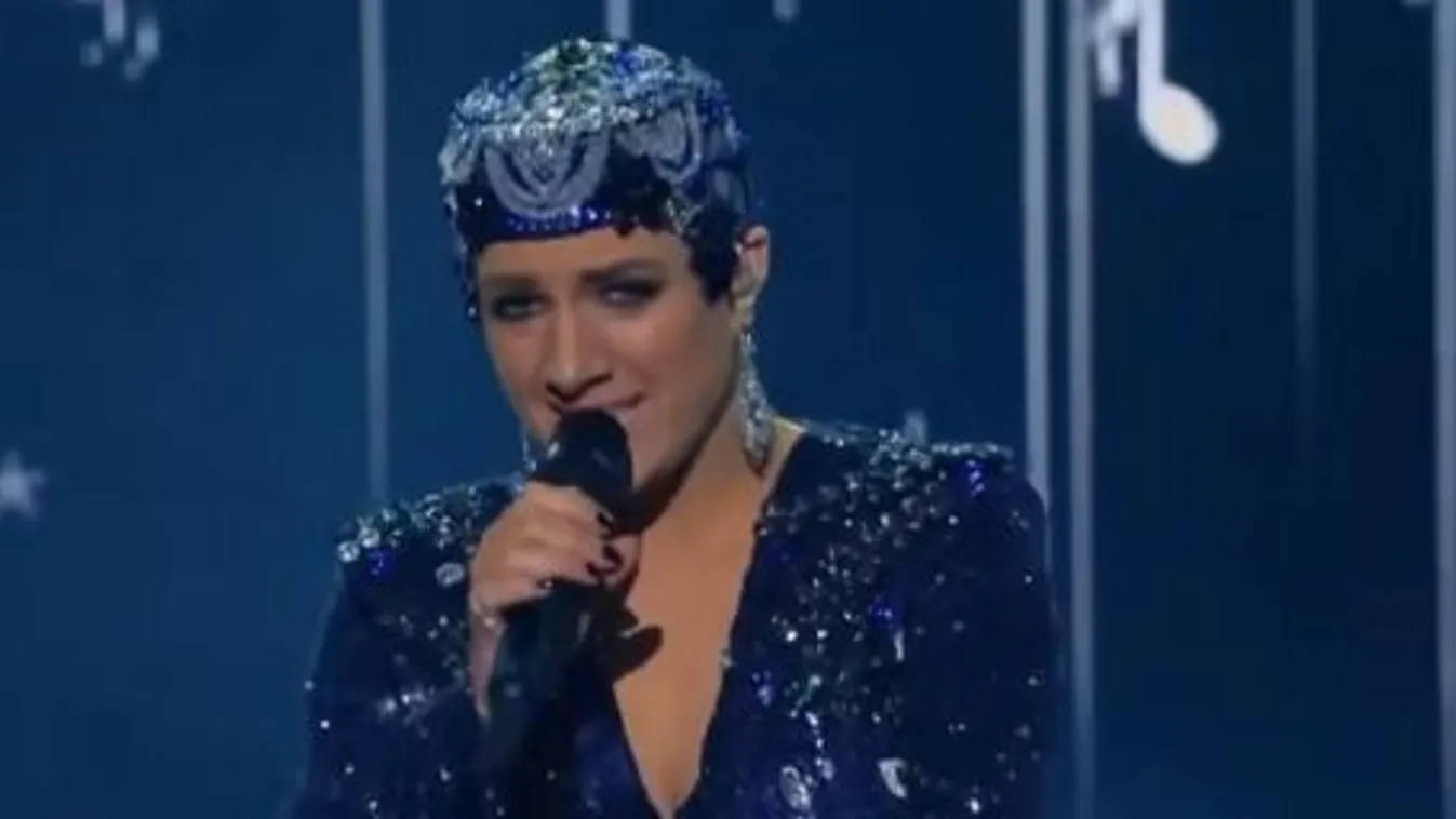 Kóbor Jánossal énekelt Tóth Gabi