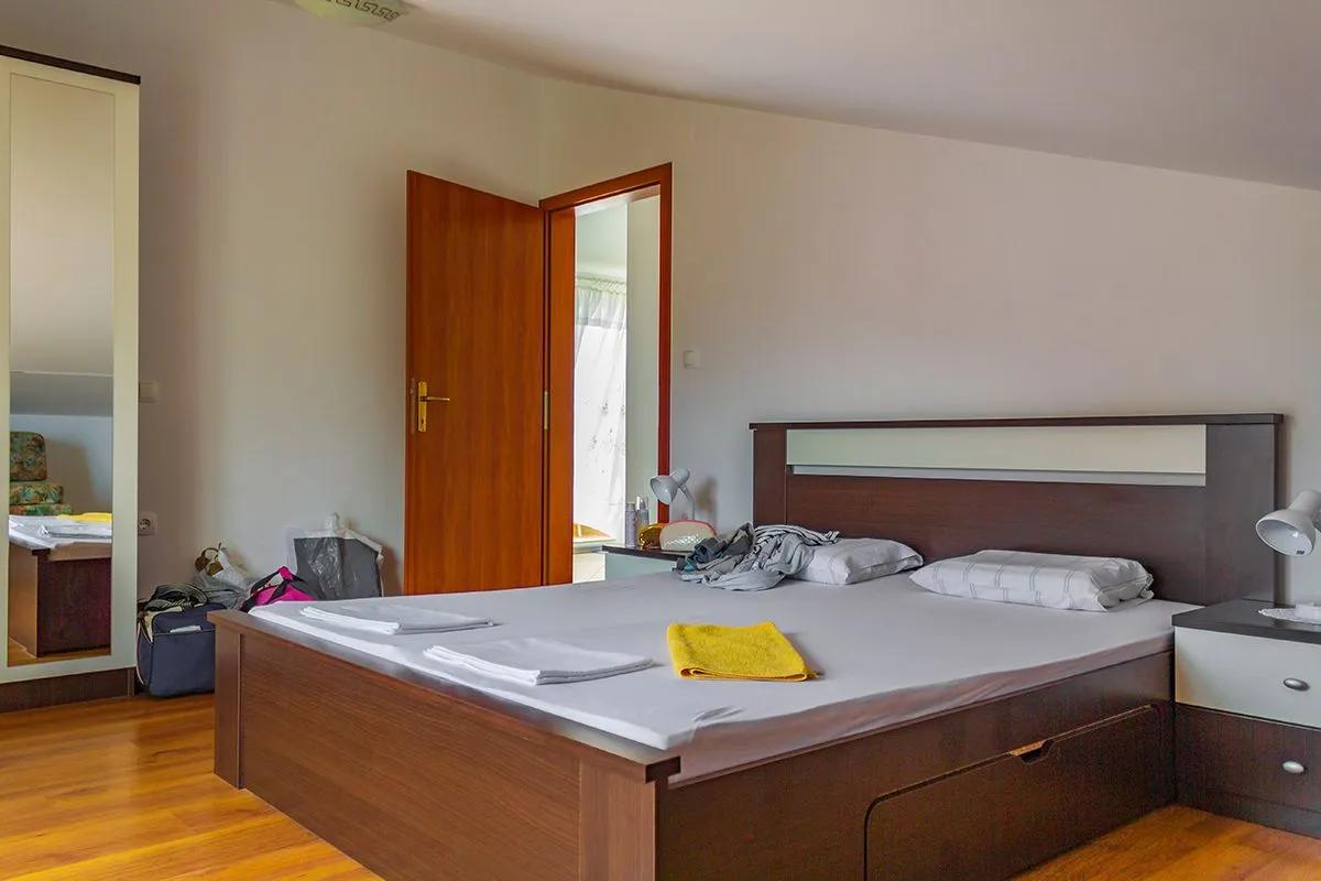 hotel, szállás, szoba, szállodai szoba, apartman, nyaralás, szálláskereső