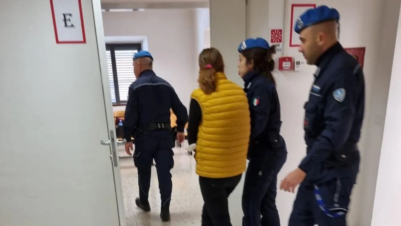 Megölte kisfiát Katalin: mégis csak a mobiljáért aggódott