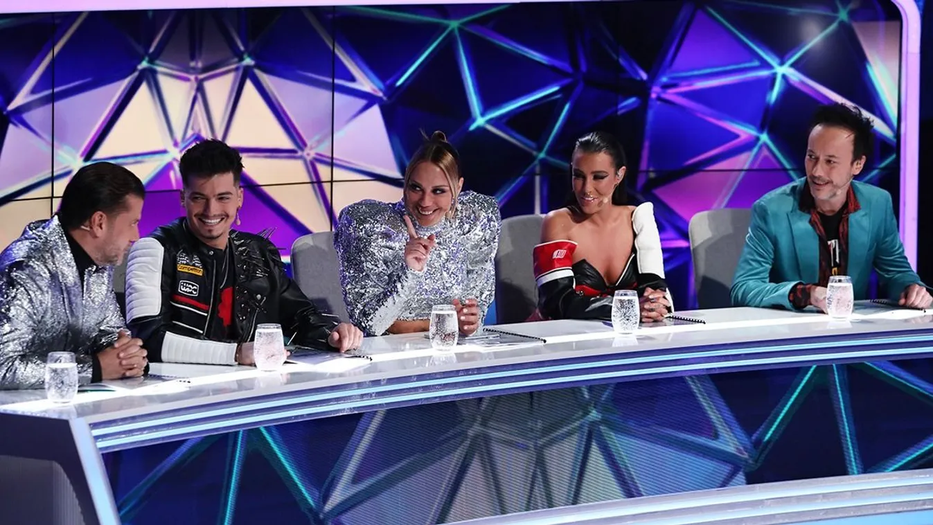 Ilyen dögös Tóth Andi a Sztárban sztár zsűrijében