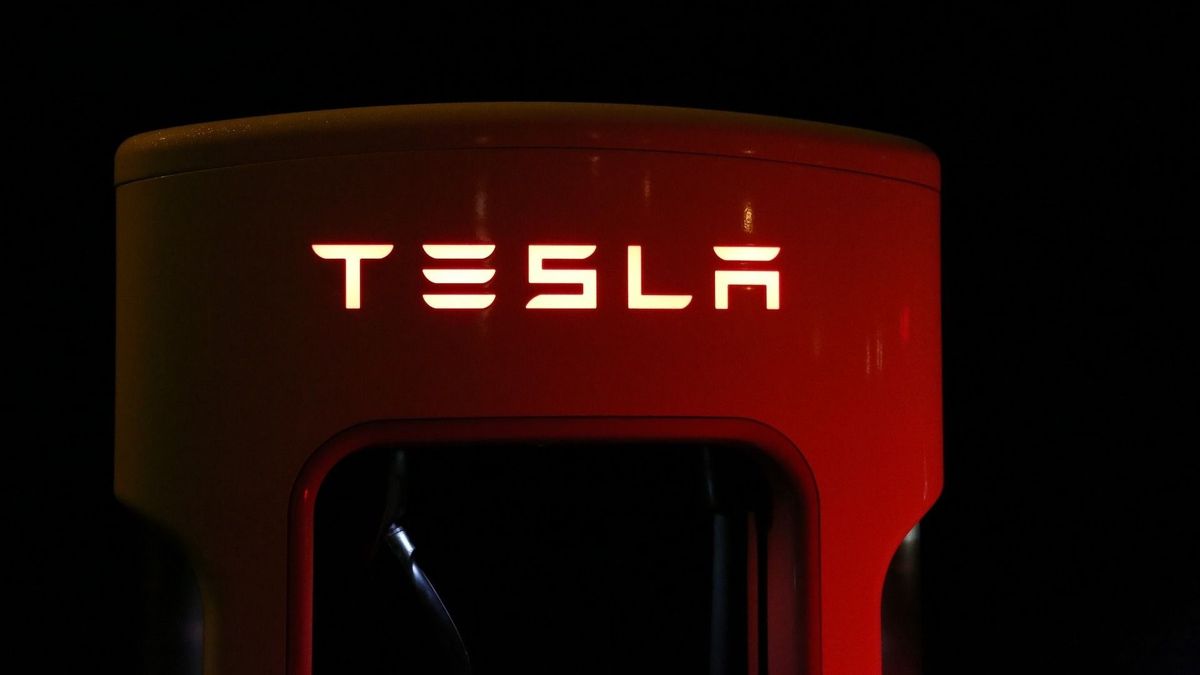 Meglepő fordulat a két halottas Tesla-baleset ügyében