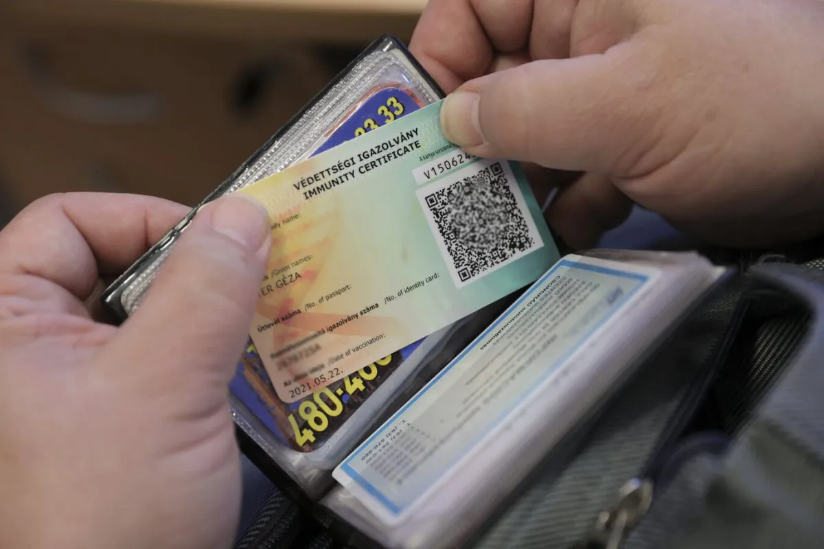 védettségi, oltási, covid, igazolvány