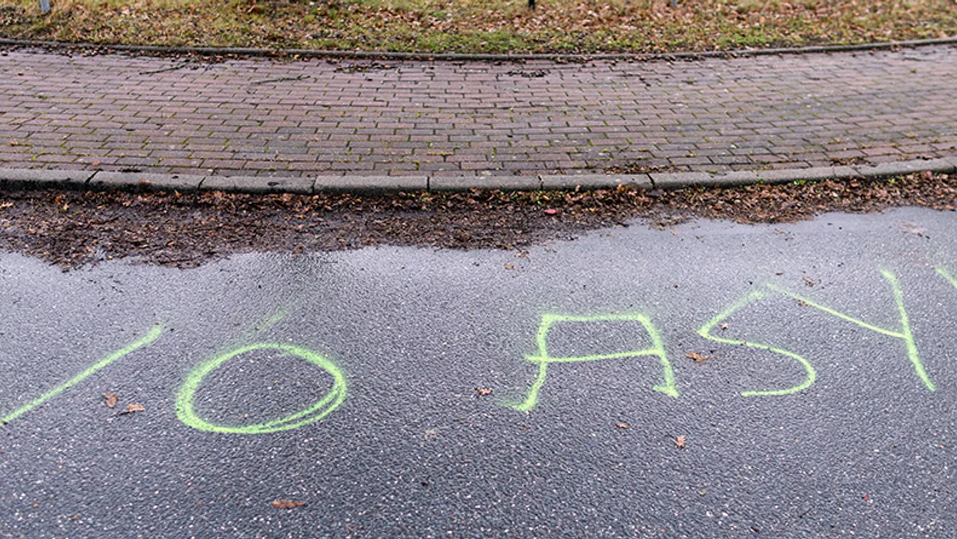 Tüntetőket gumibotozott a rendőrség Németországban