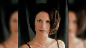 Megdöbbentő: így néz ki most a Jóbarátok túlplasztikázott színésznője – Fotók