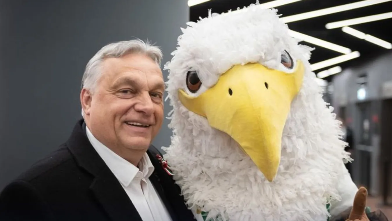 Így készült Orbán Viktor az esti Fradi-meccsre