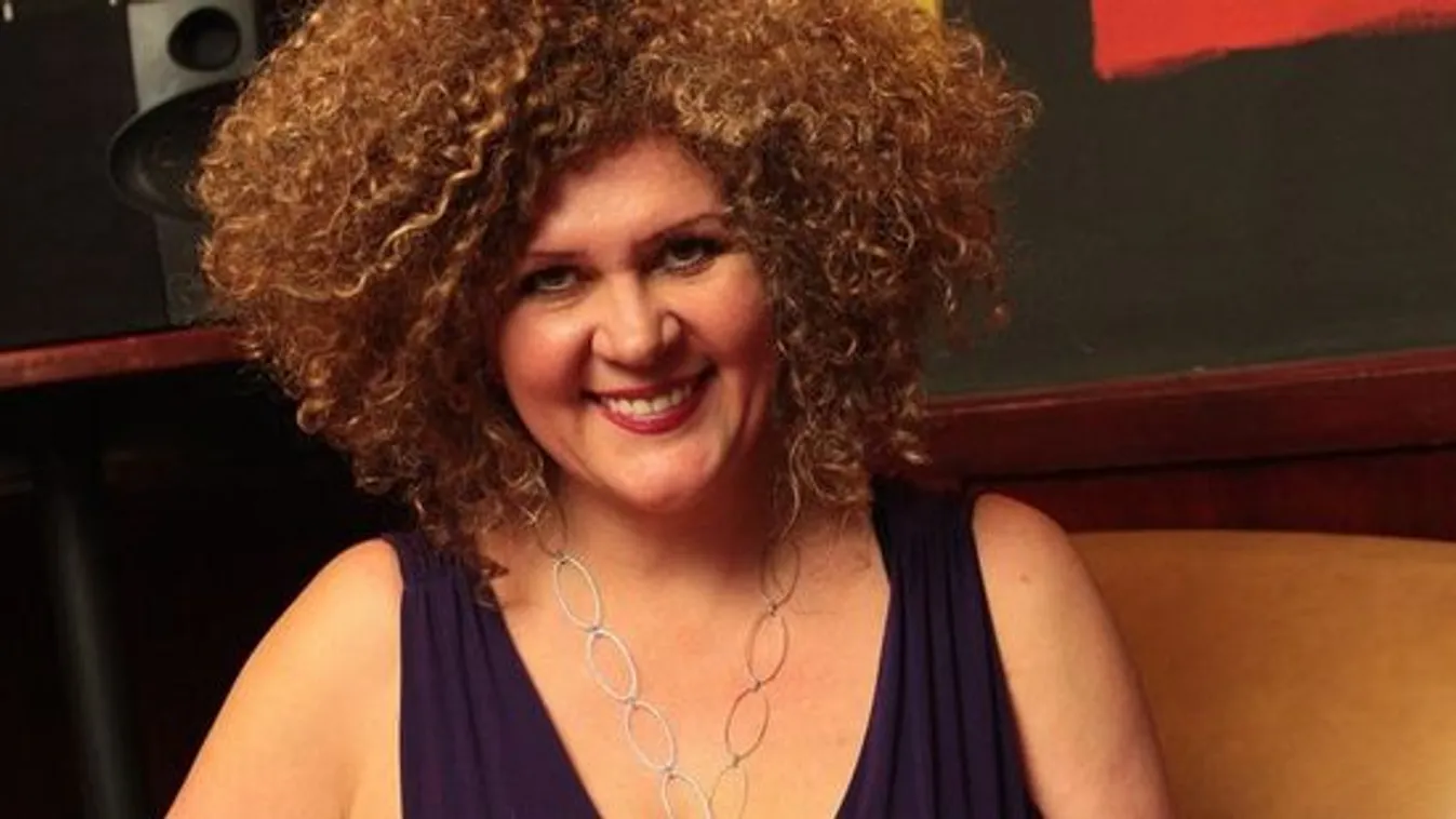 Vetkőzött a spirituális tanító, Soma Mamagésa