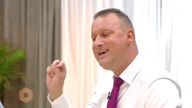 Lecsaptak a rendőrök Alekoszra, nyolc zsaru ment érte - Videó!