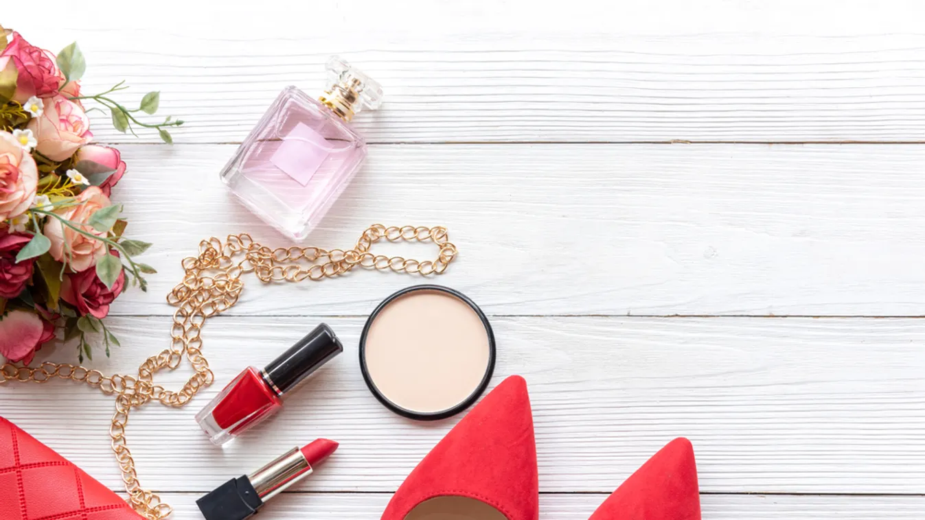 Körömlakk, táska, cipő: Idén nyáron jön a meglepetés