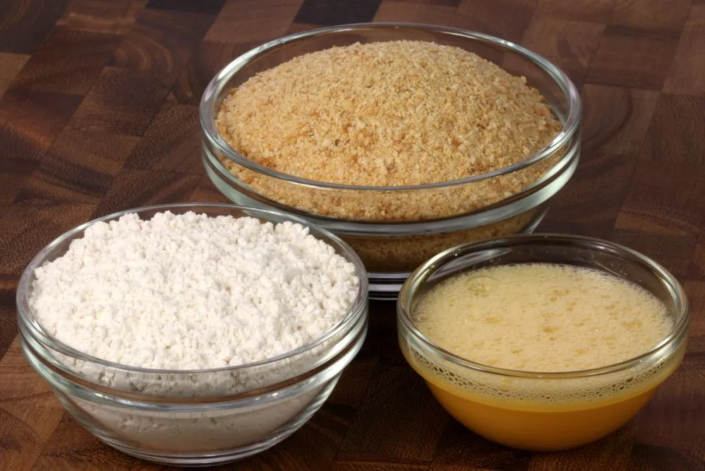 Breading,Ingredients,Used,To,Make,Fried,Chicken,Milanese,Chicken,,