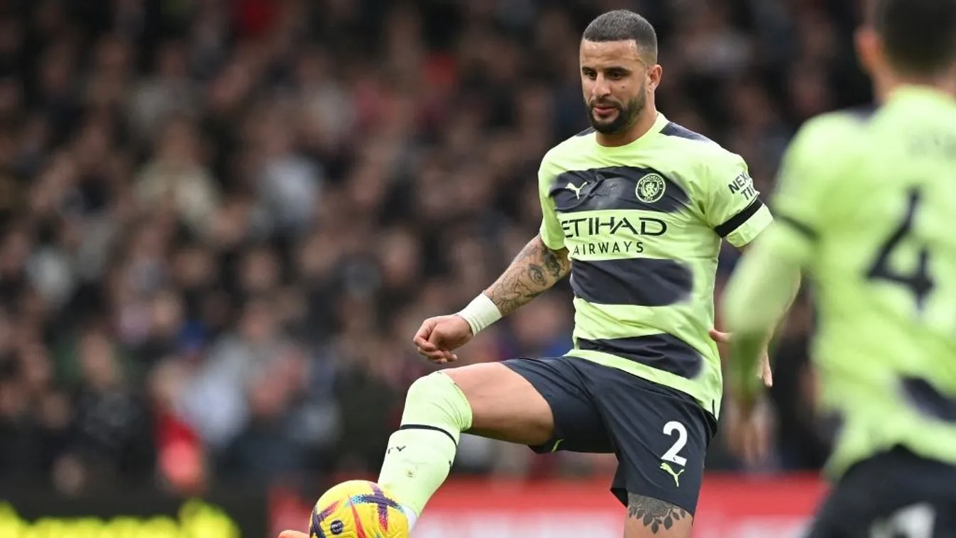 „A férjem egy pöcs” – teljesen összetört a focistafeleség