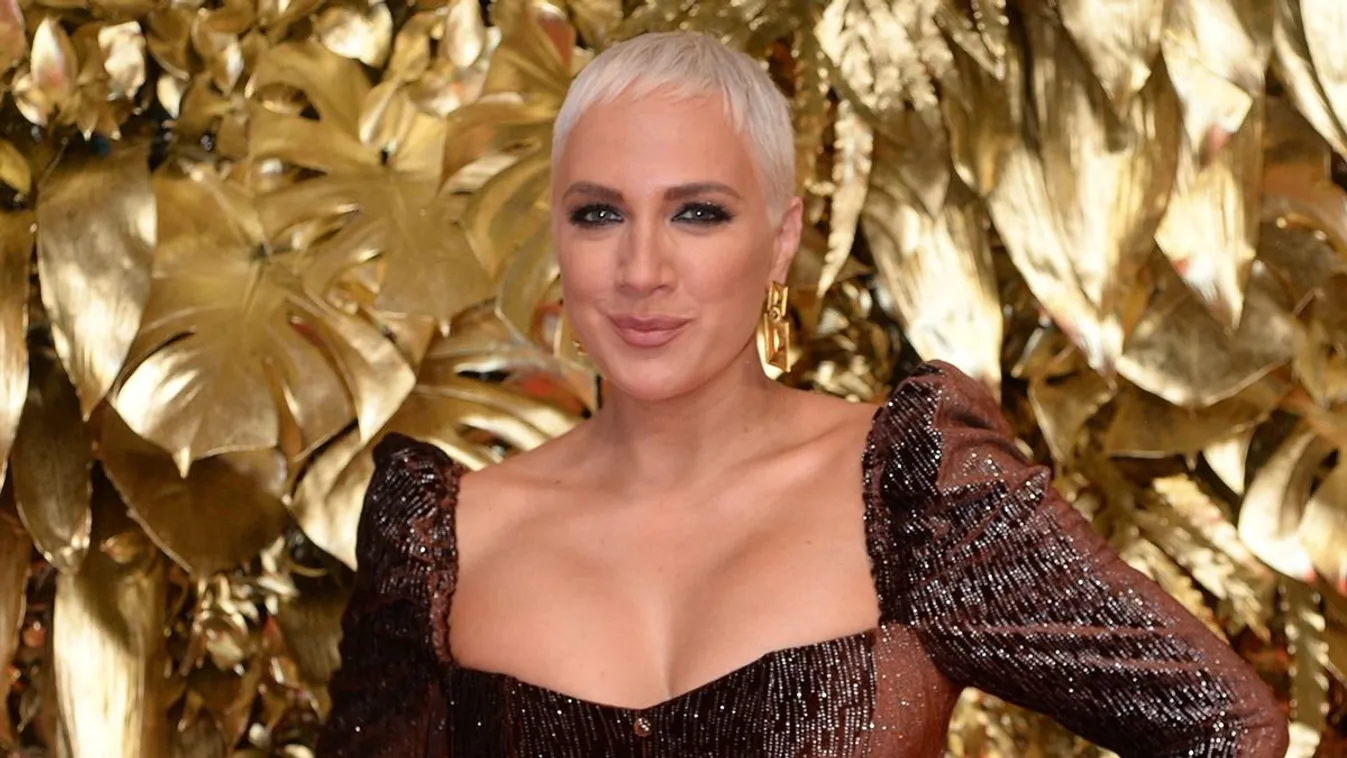 Tóth Gabi: Tisztelet a bátraknak, akkor és most!