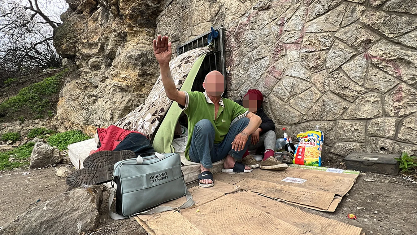 Tábort ütöttek a hajléktalanok a Gellért-hegyen