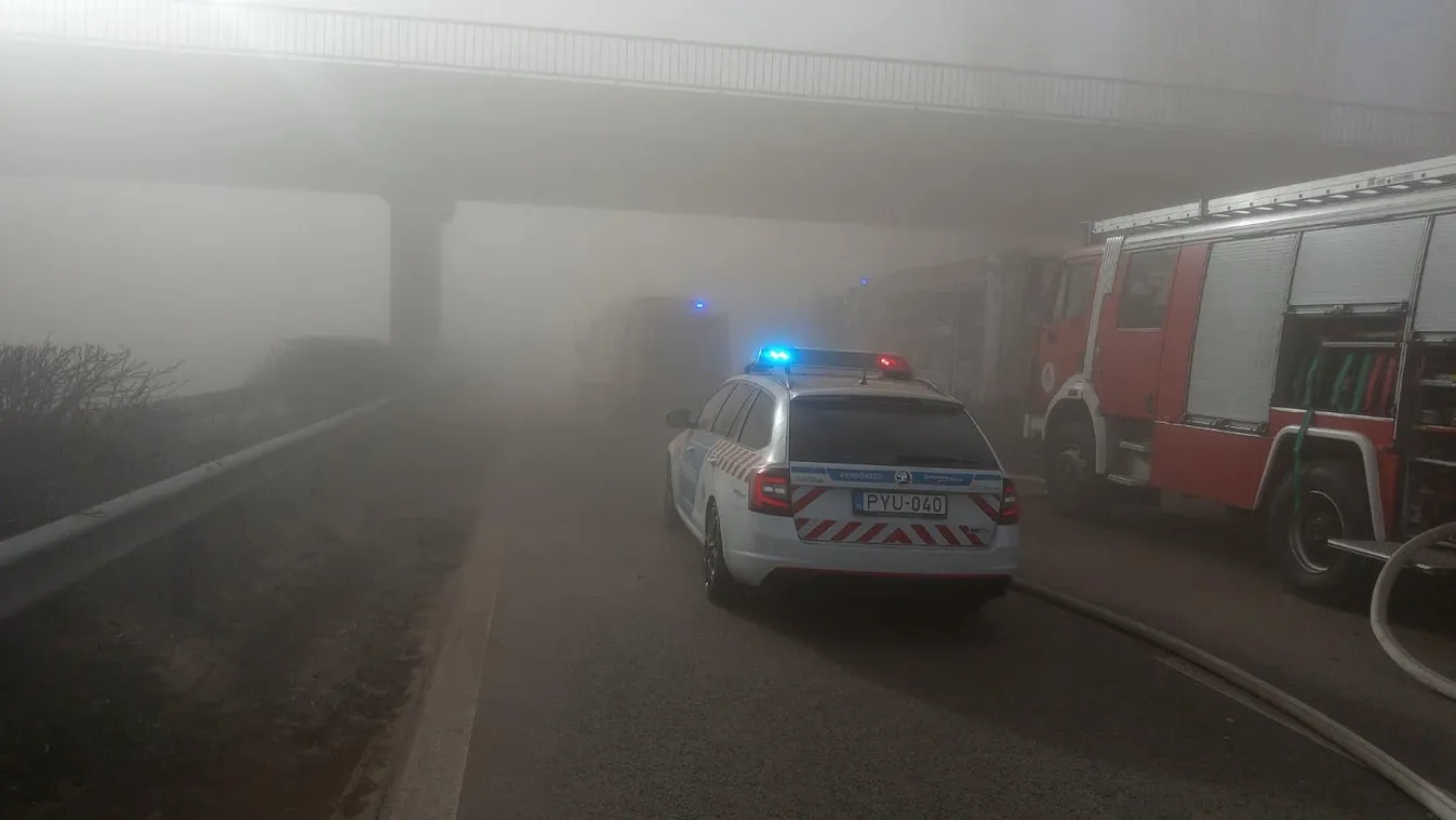 Elárasztották a TikTokot a tömegkarambolról készült videók