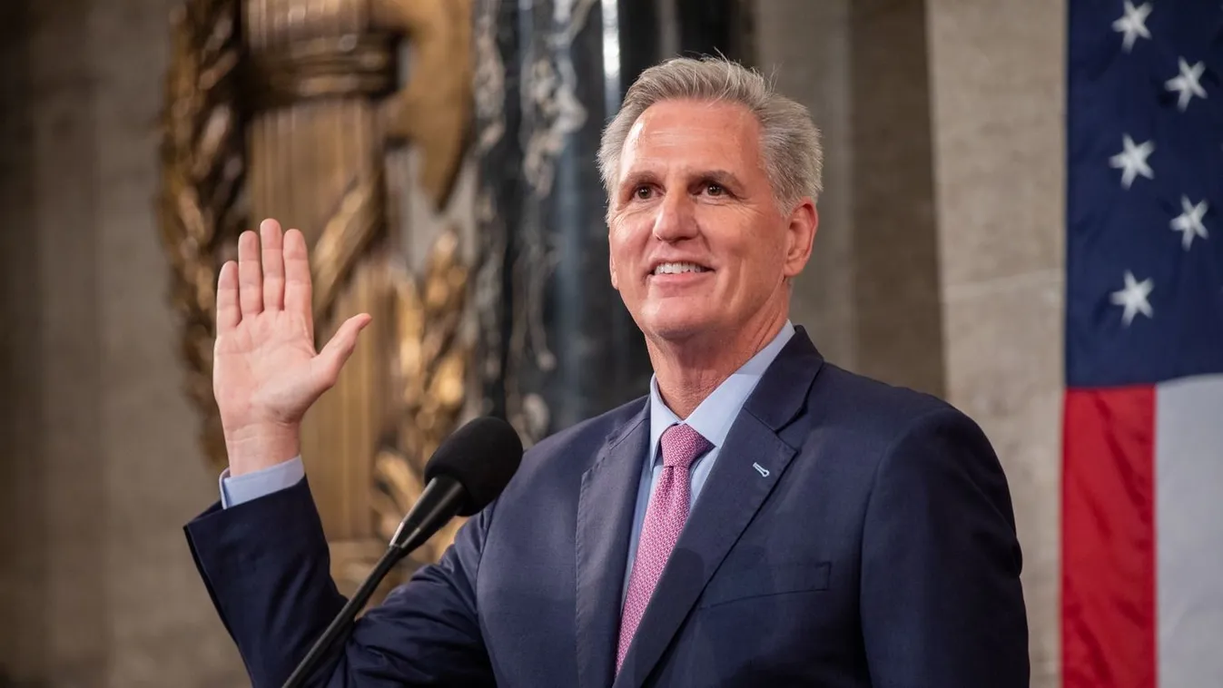 Az amerikai házelnök elutasította Zelenszkij meghívását