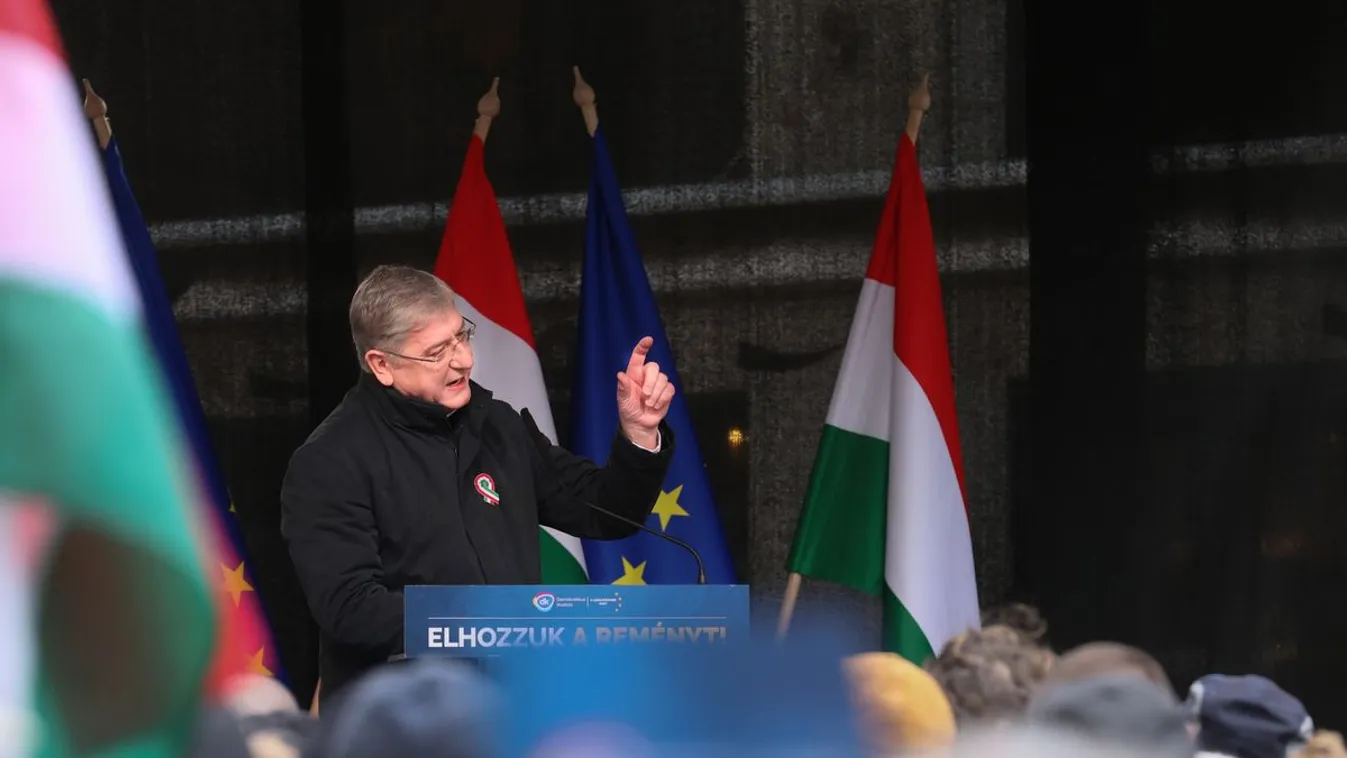 Rengeteg mindent elloptak tőlünk!