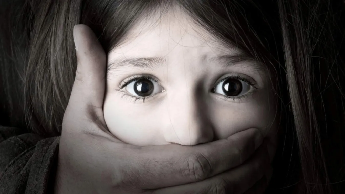 Megszólalt a Pedagóguskar a pedofil botrányok ügyében