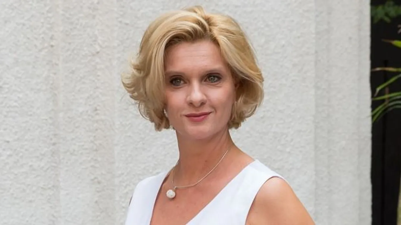 Janza Kata retteg a repüléstől, de van egy biztos módszere