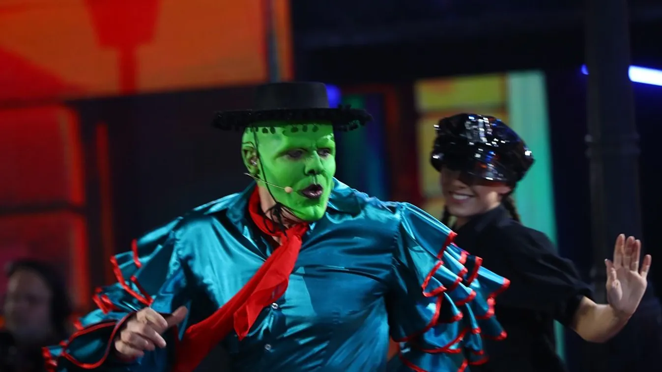 Szárban Sztár:Trap kapitány készítette Kamarás Iván sminkjét