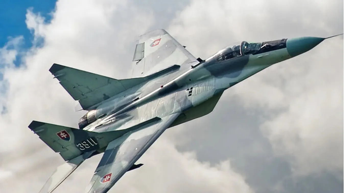 Indul a vadászrepülők szállítása Ukrajnába?