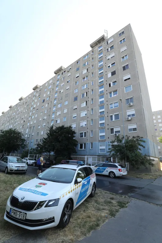 zuhanás 10. emelet ablaktisztítás