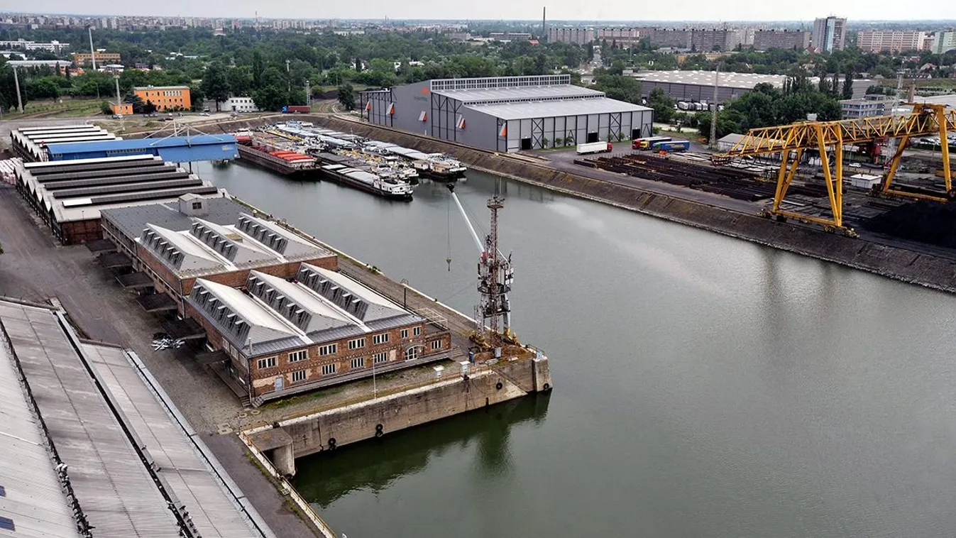 Tragédia Csepelen: 80 tonnás konténer zuhant Györgyre