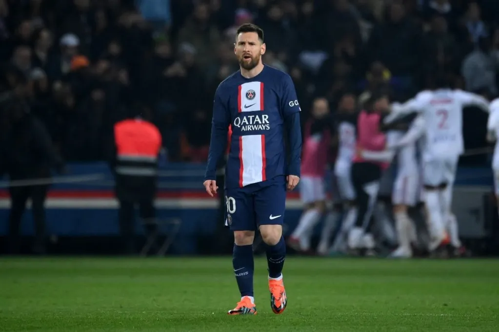 Messi csak szenved a PSG-vel együtt, a szurkolókn elegük van belőle