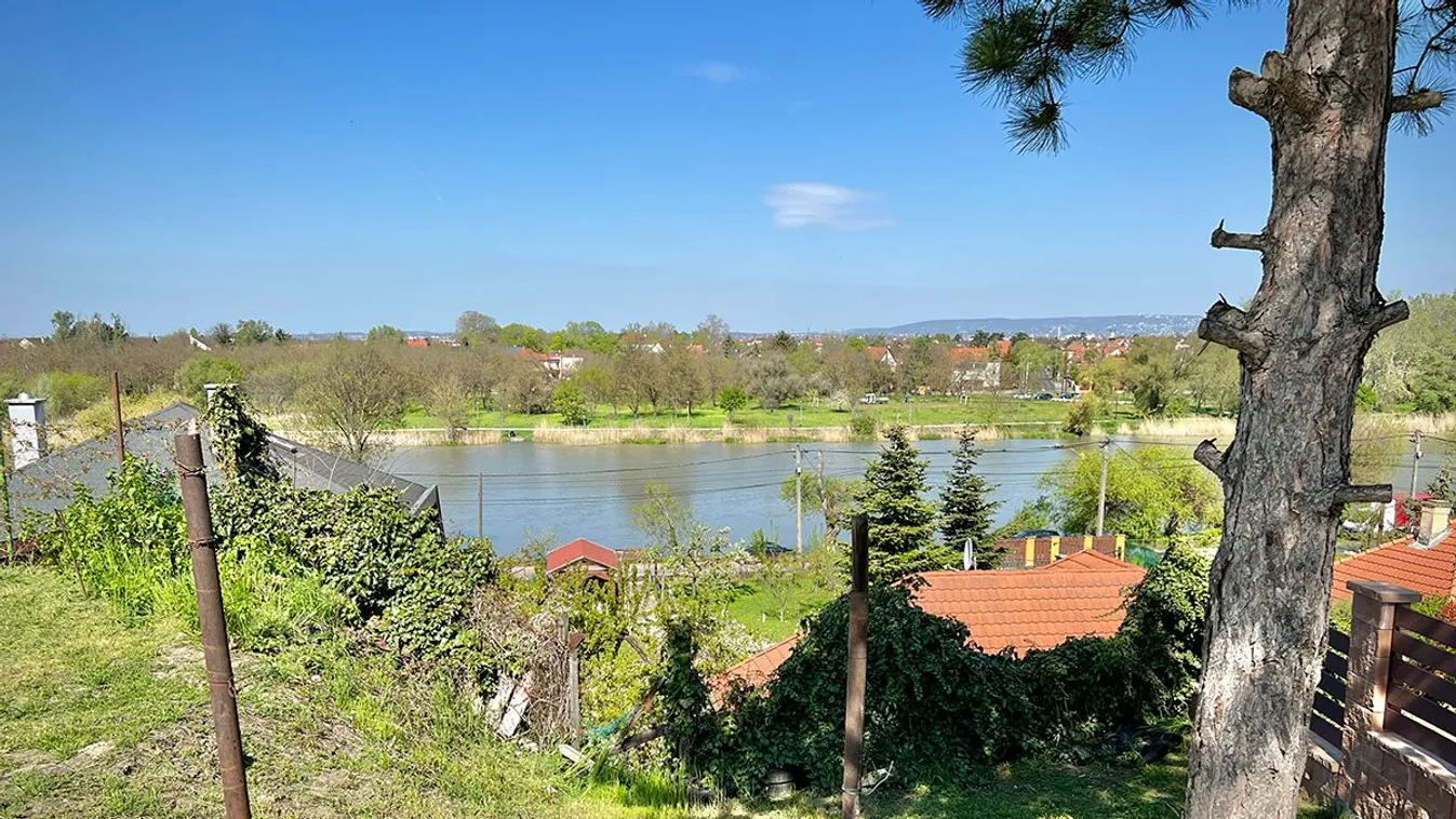 Szakadék vár egy pesti utca végén, életveszély! - videó