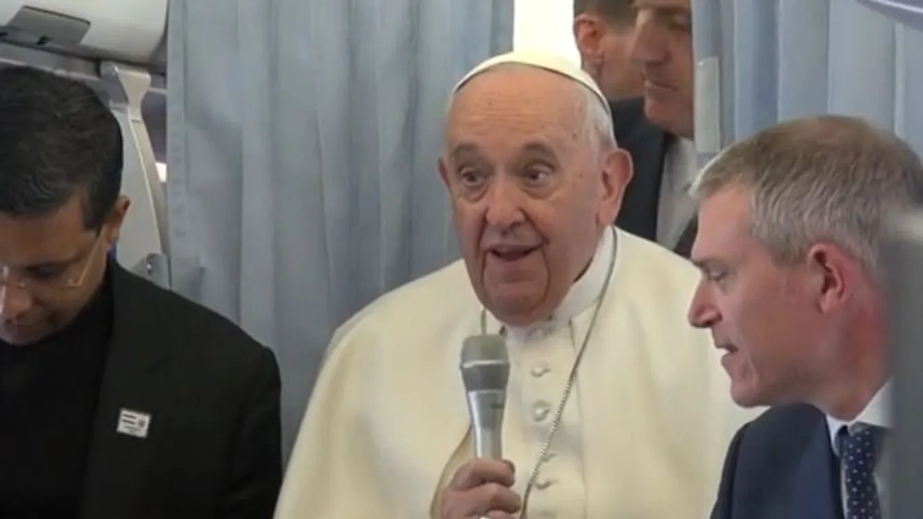 Ferenc pápát még egy kis technikai baki sem tartotta vissza