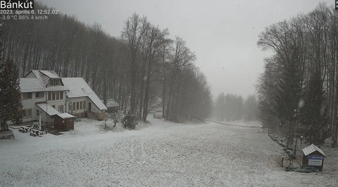 Bánkút, Bükk, 2023. április 6., webkamera kép (videógrab)