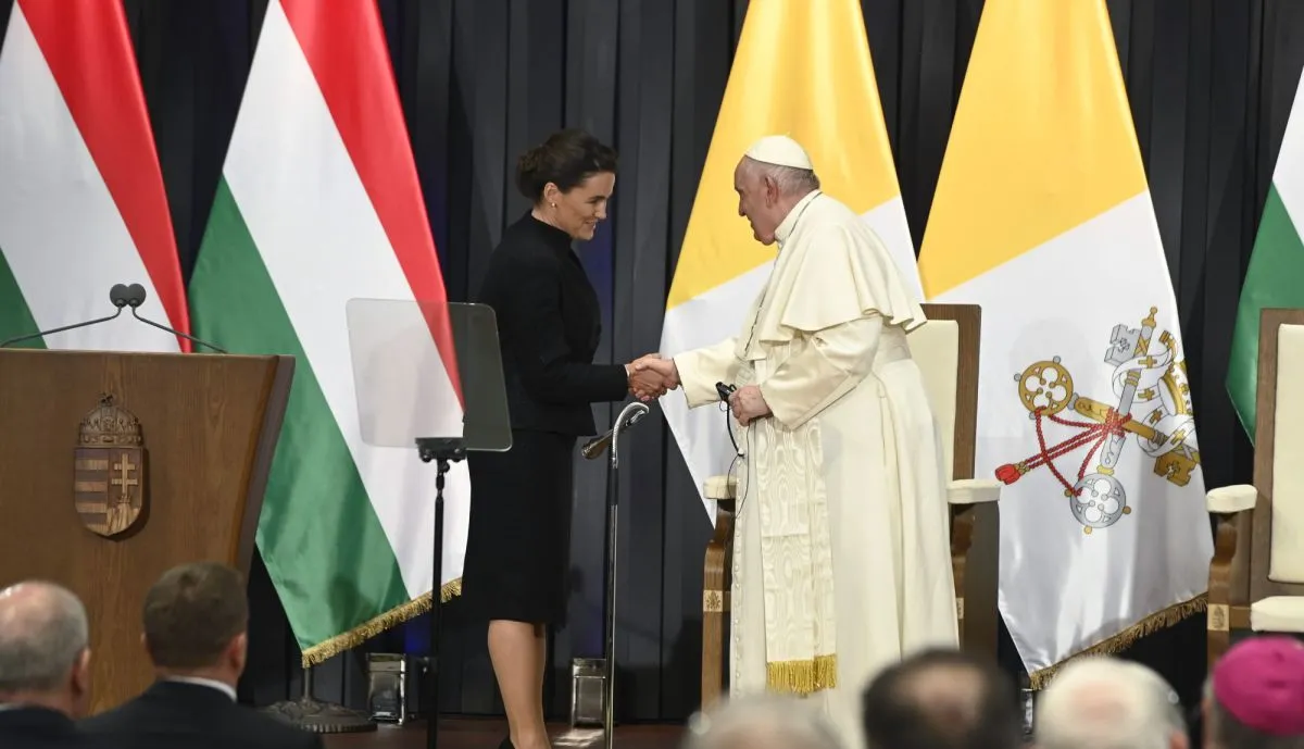 Ferenc pápa, Novák Katalin, MTI