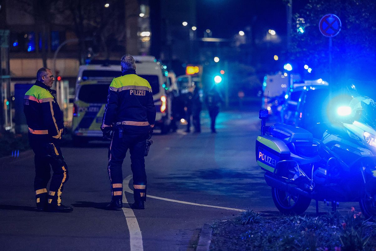 Several seriously injured in Duisburg gym attack