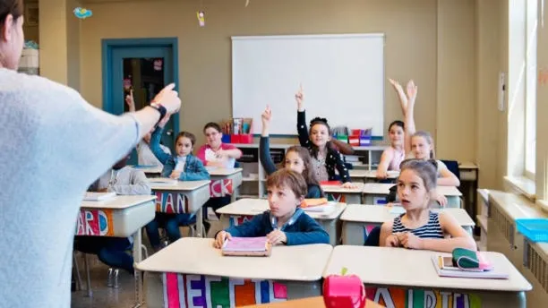 osztály, iskola, általános iskola, diák, suli, tanár