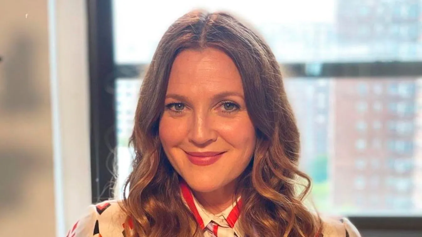Sikoltozásba torkollott Drew Barrymore békés fürdőzése