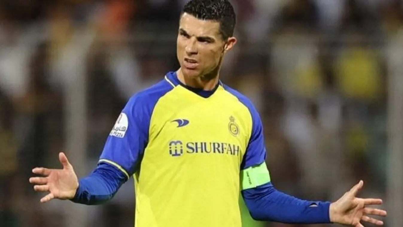 Levetkőzött Ronaldo, ezt még sosem láttad a testén