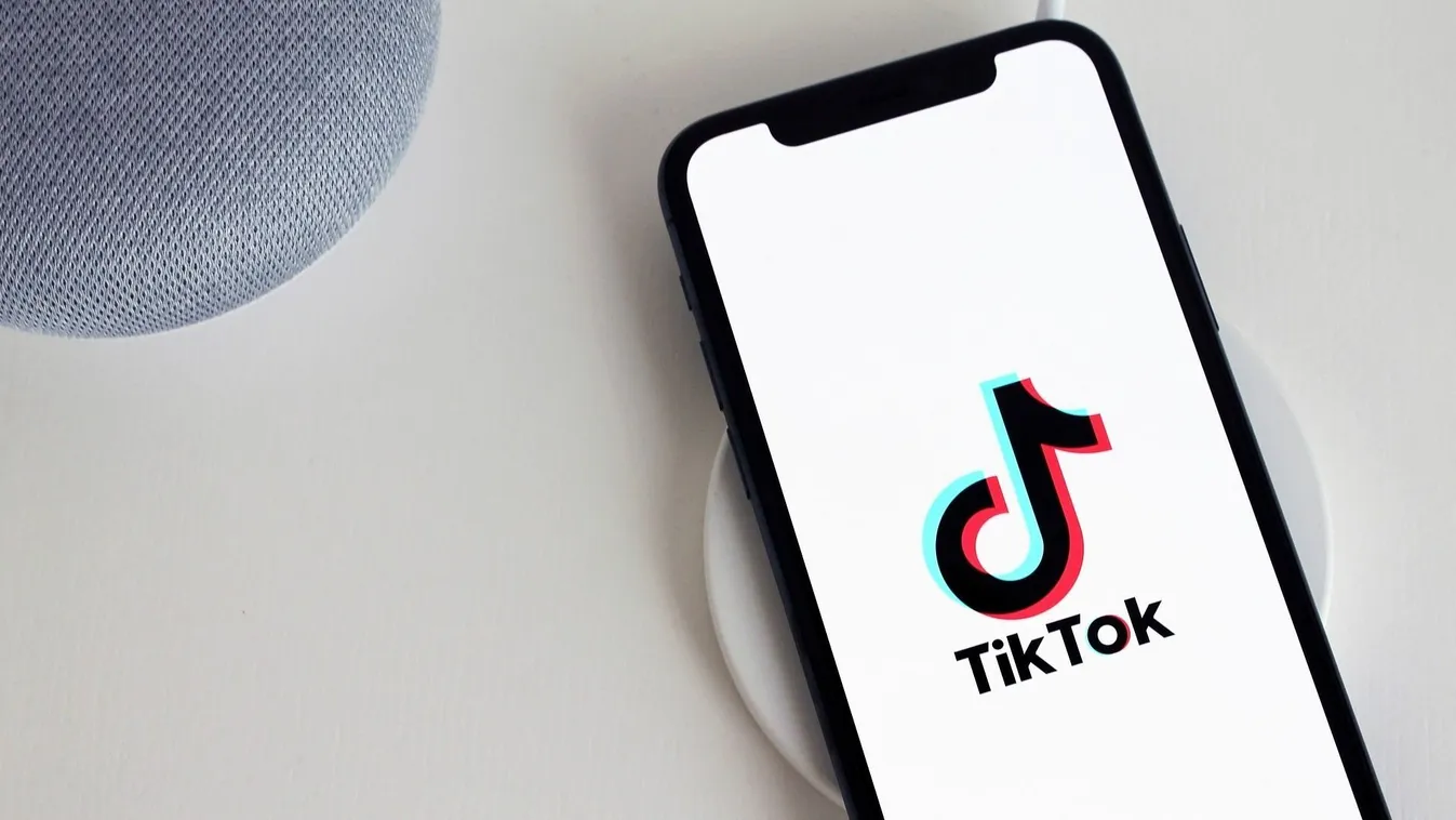 Belehalt a TikTok-kihívásba a 13 éves fiú