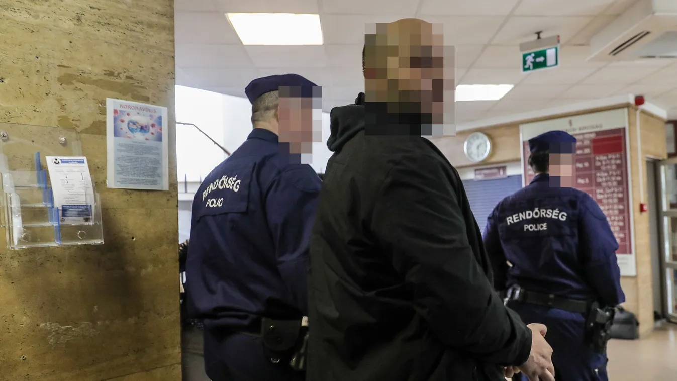 Részletek a férfiról, aki kilökte a tizedikről a párját