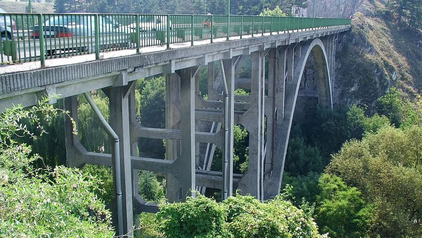 Újabb diák akart öngyilkos lenni, egy szám mentette meg