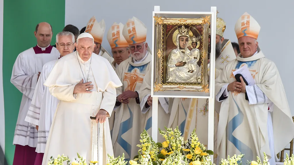 pápa, 20230430, szentmise